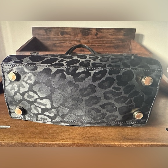 Michael Kors Leopard Bag - Picture 6 of 15
